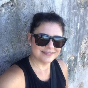 Meet your Posher, Janai